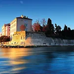 Gorgeous In Holiday home Zadar