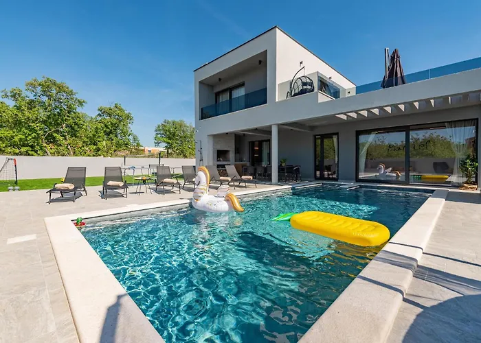 Holiday home Gorgeous In Zadar